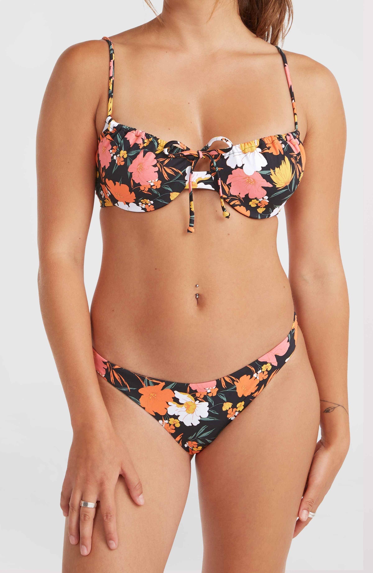 Skye bikinibroekje | Black Bluemchen