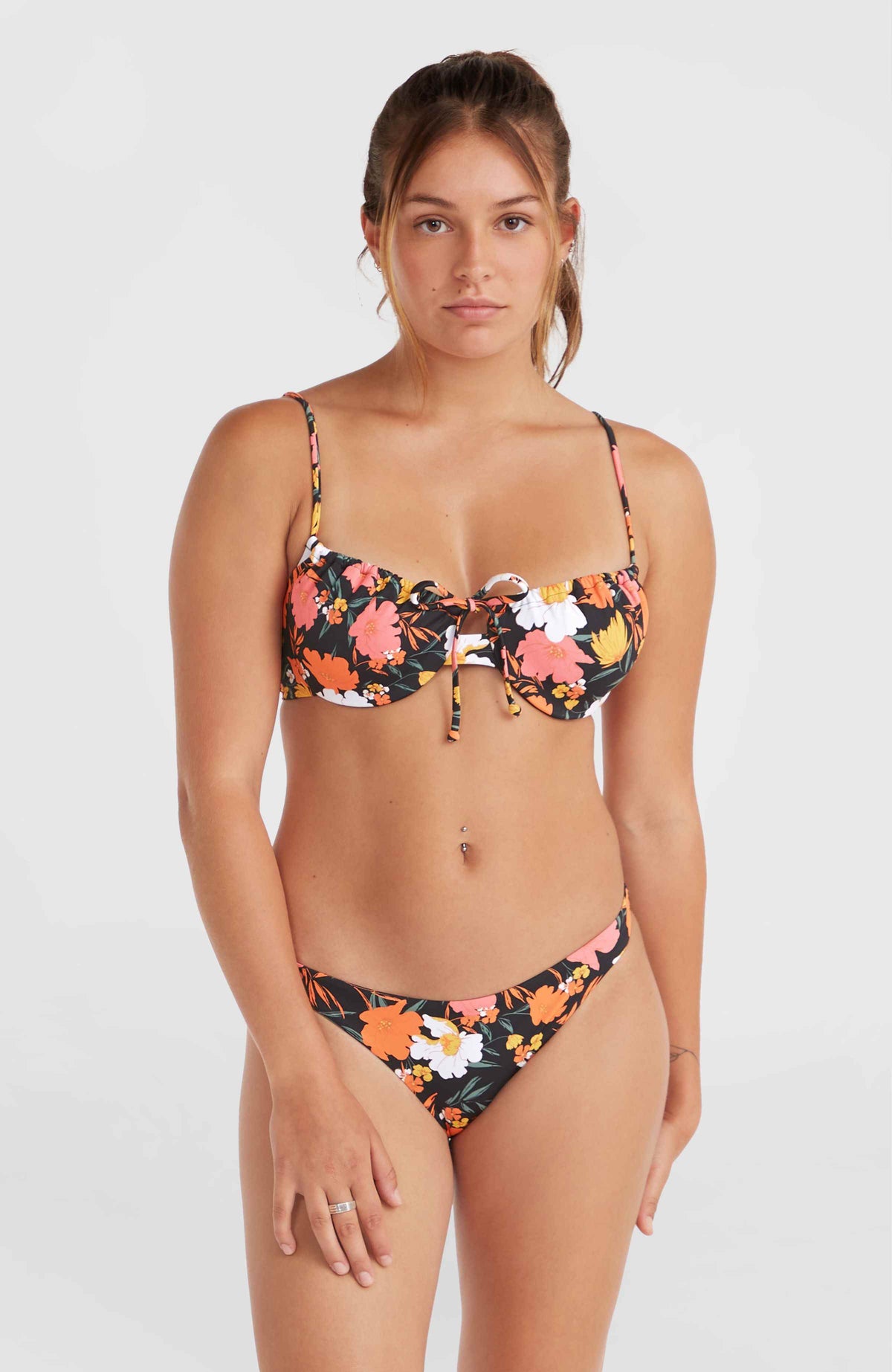 Skye bikinibroekje | Black Bluemchen