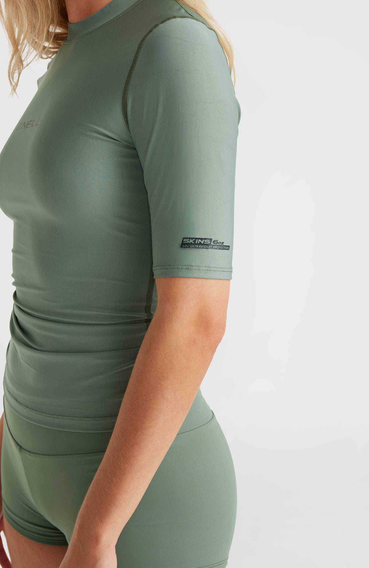 Essentials Bidart shirt met korte mouwen | Lily Pad