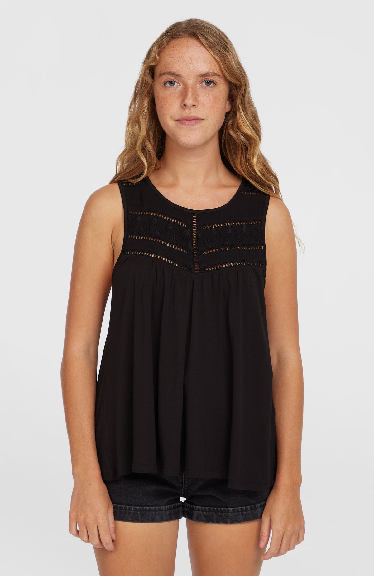 Essentials Tokeena tanktop met borduursel | Black Out