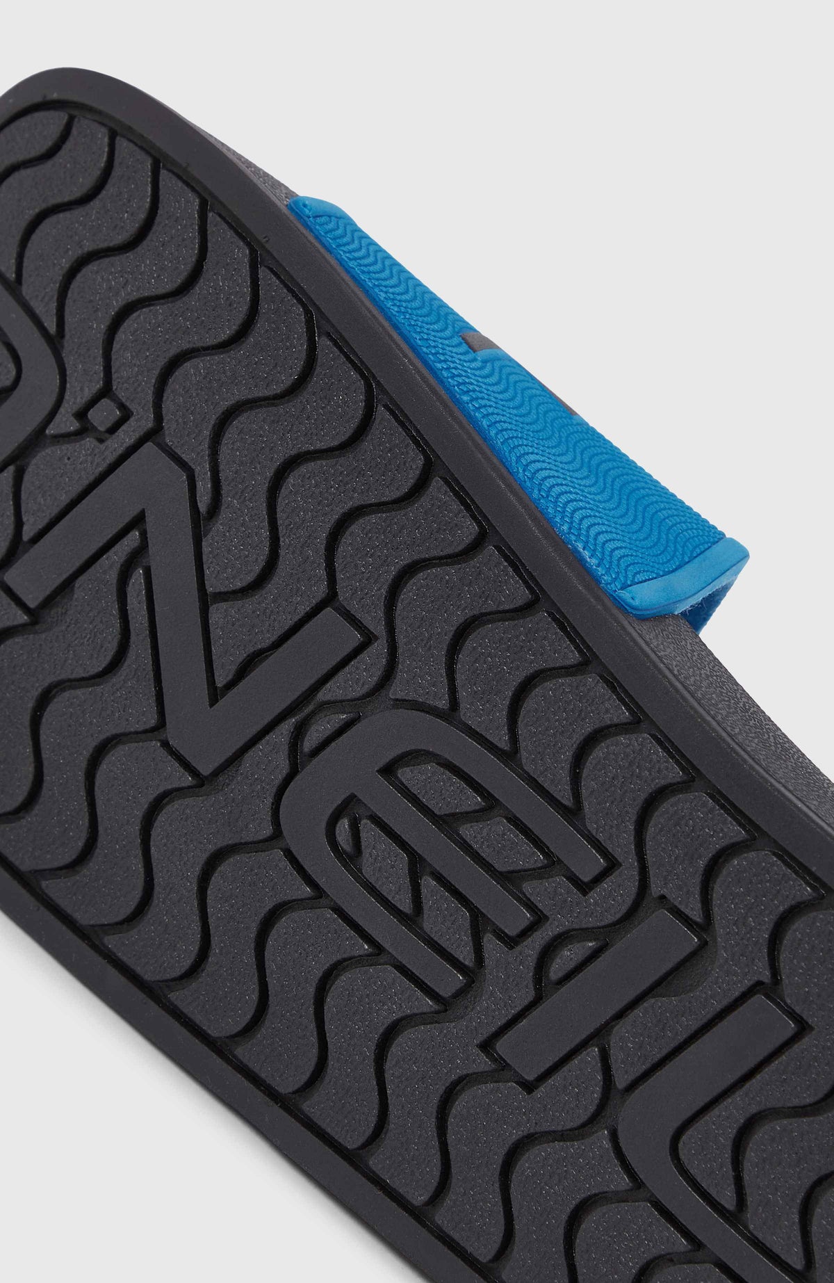 Logo slippers | Mary Poppins