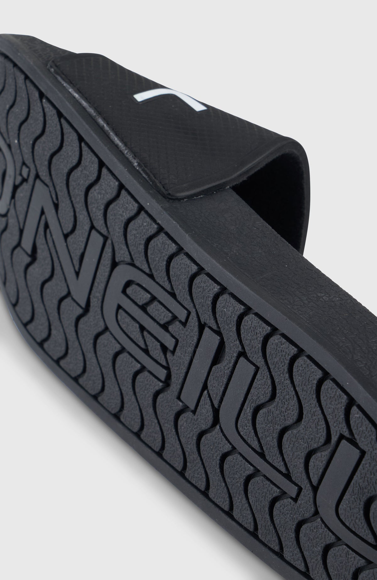 Slippers Logo | Black Out