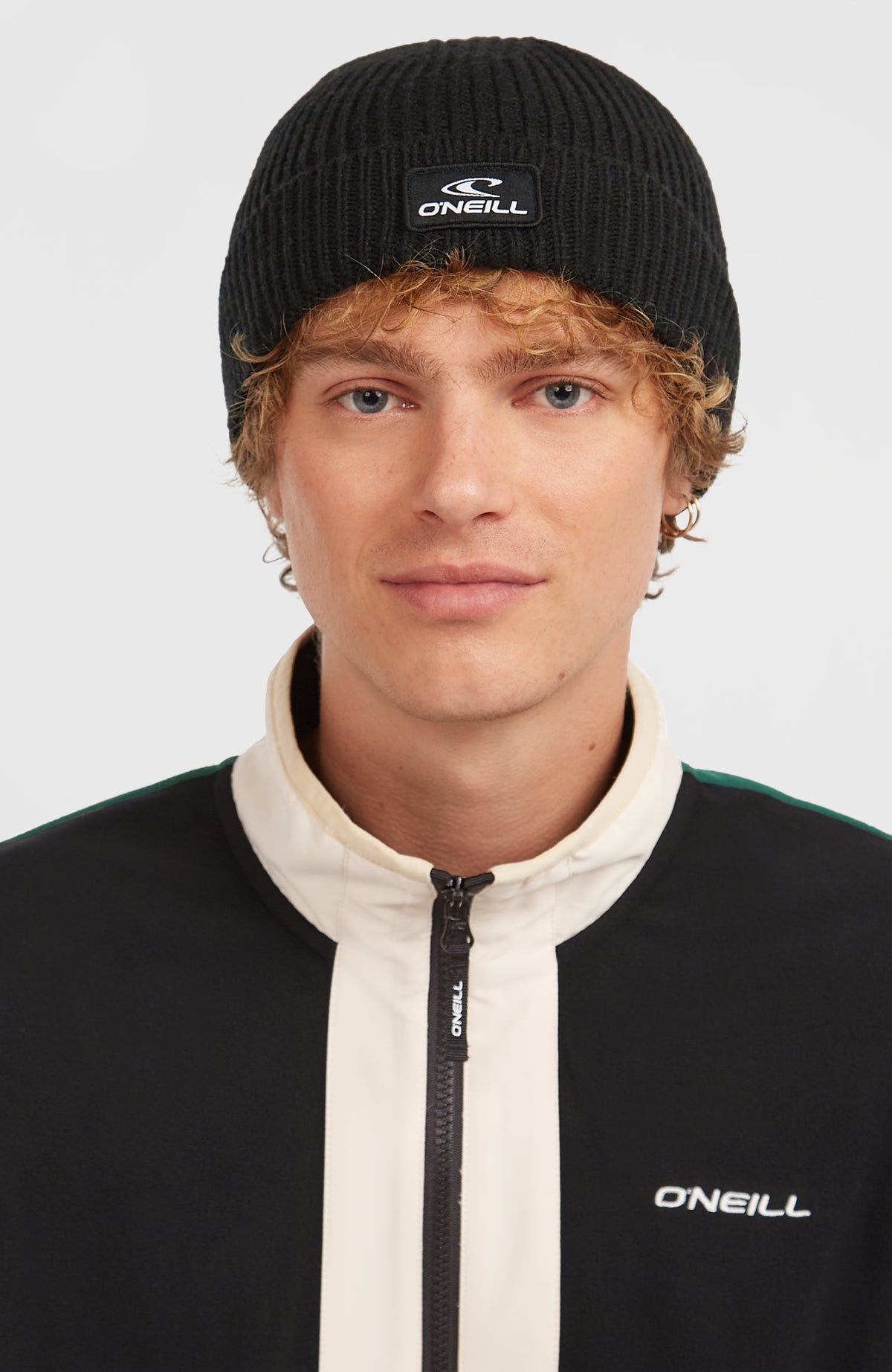 Bouncer muts | Black Out