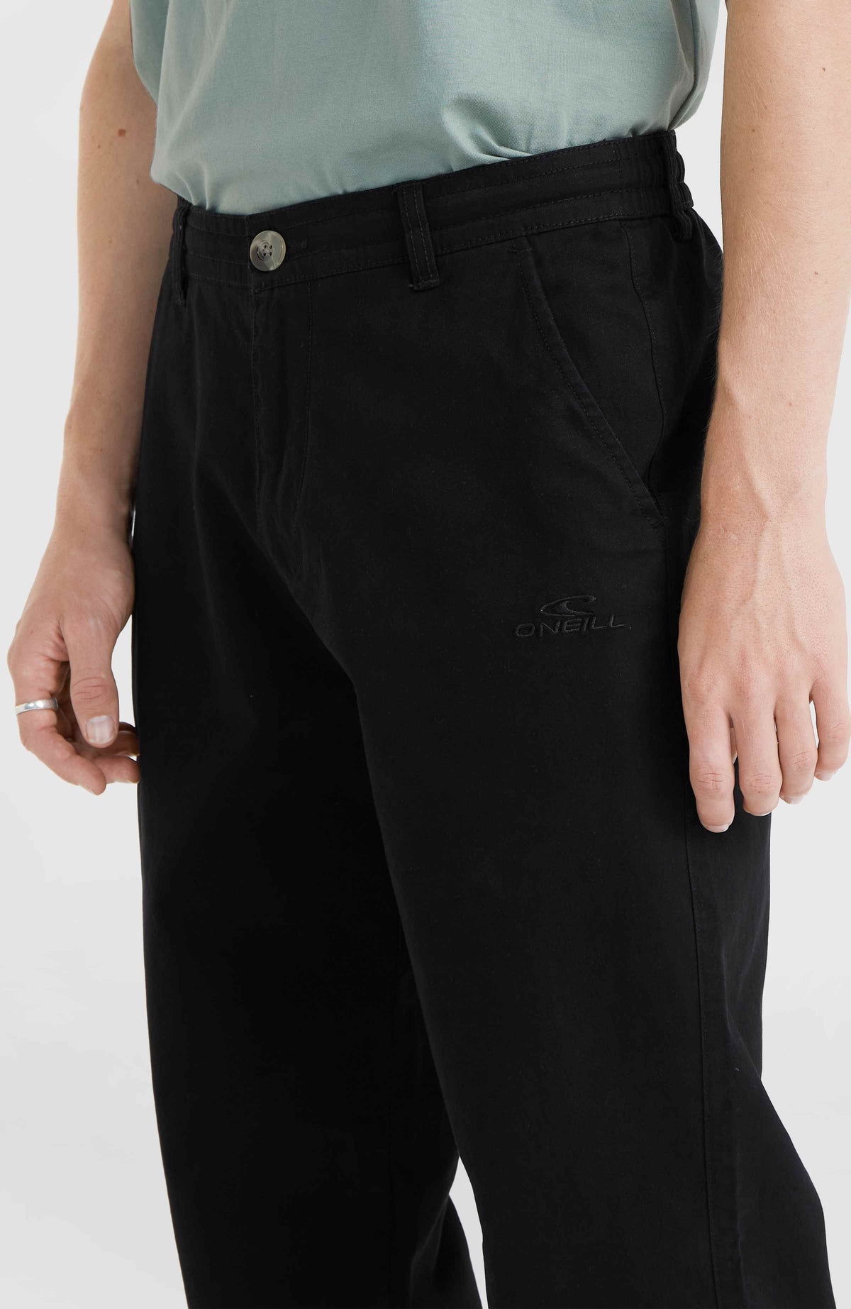 Essentials chinobroek | Raven