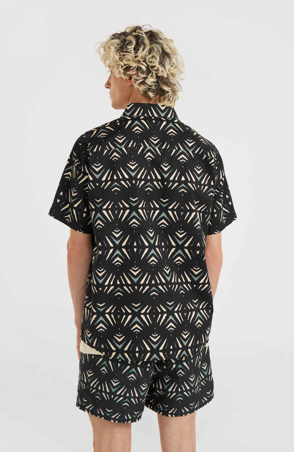 Mix and Match Beach overhemd | Black Fade IKAT