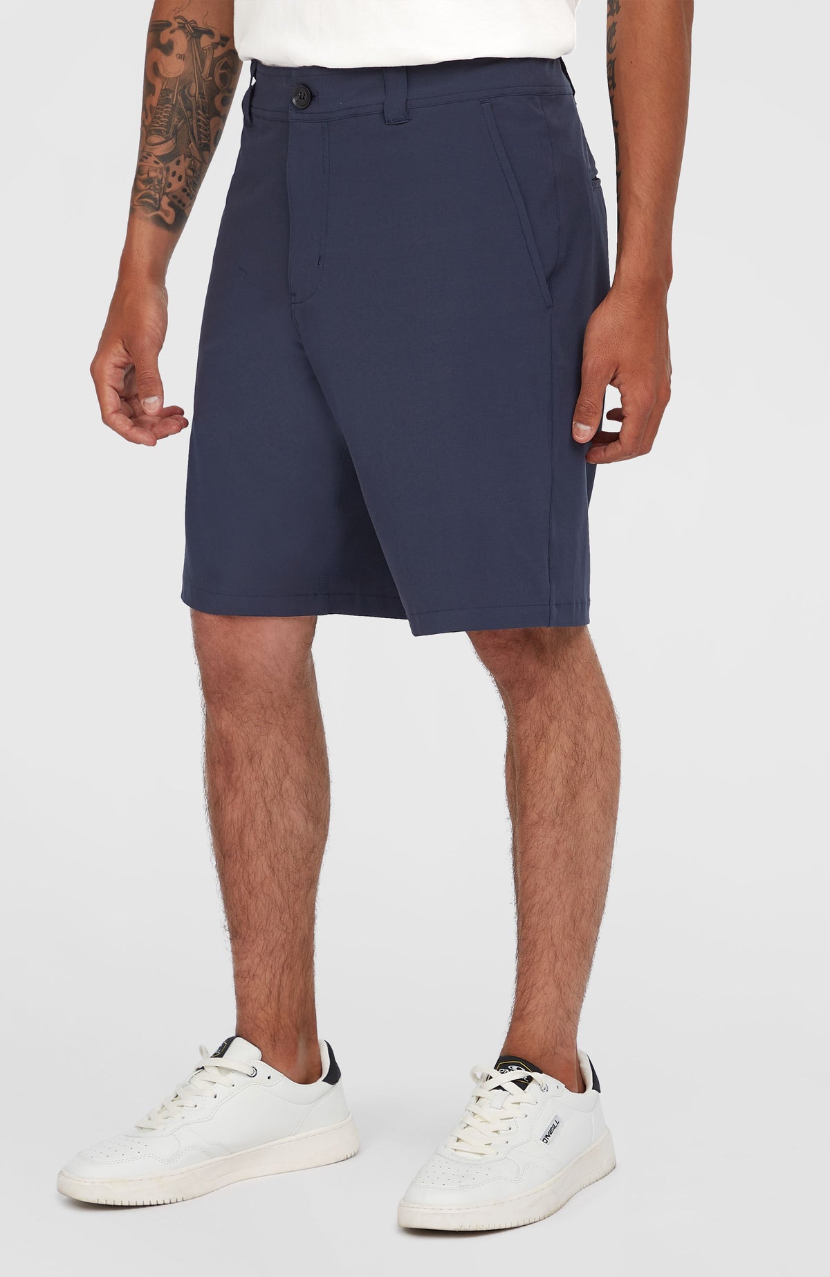 Hybrid Chino 19" short | Outer Space