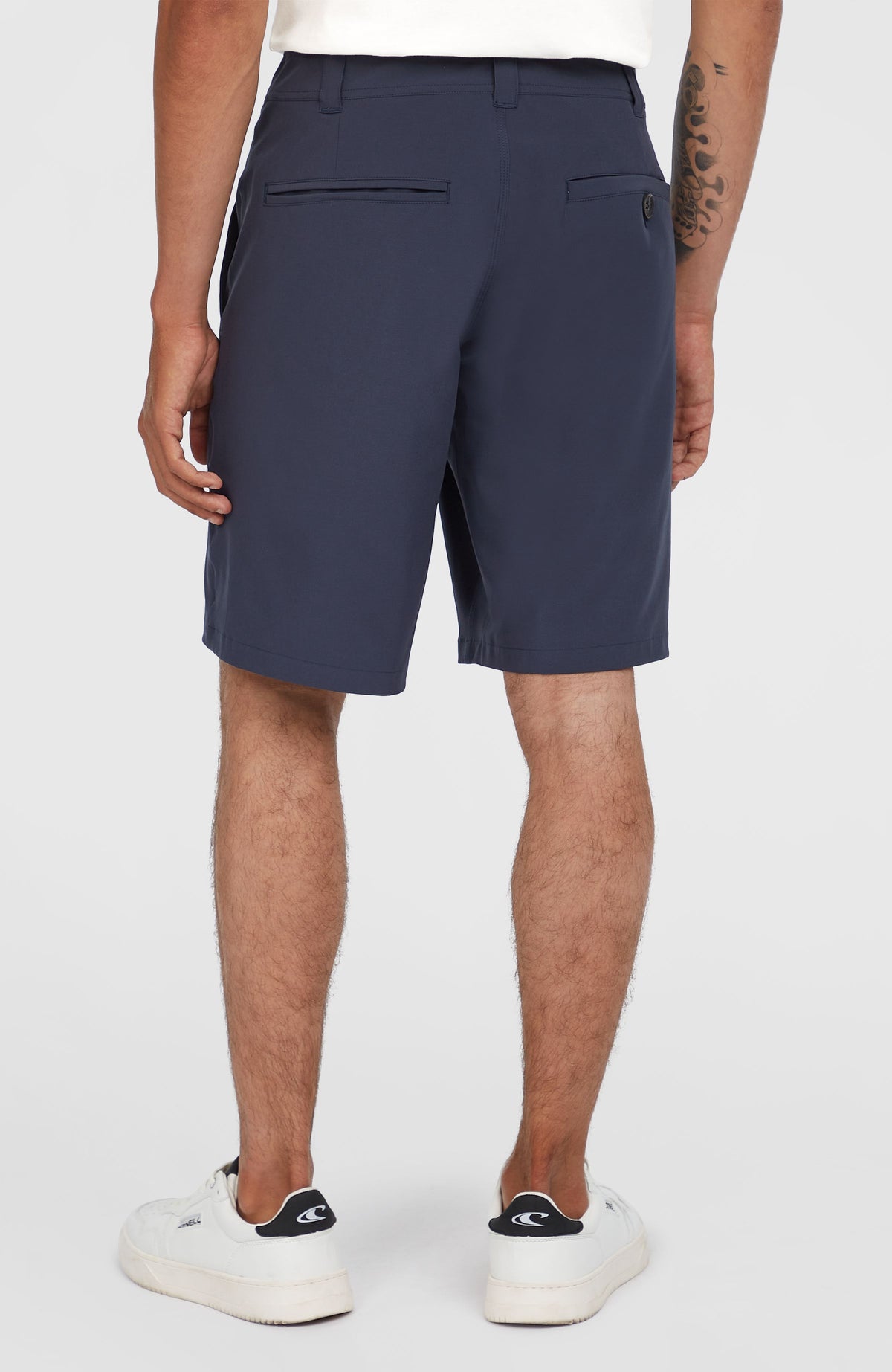 Hybrid Chino 19" short | Outer Space