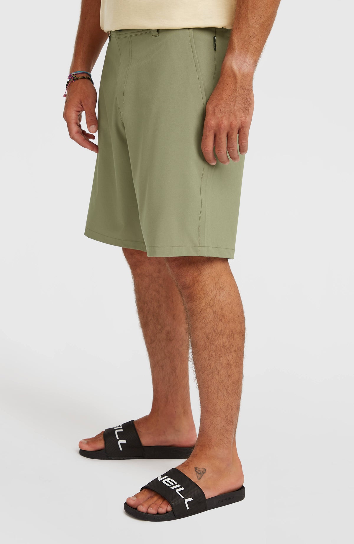 Hybrid 19'' short | Avery Fern