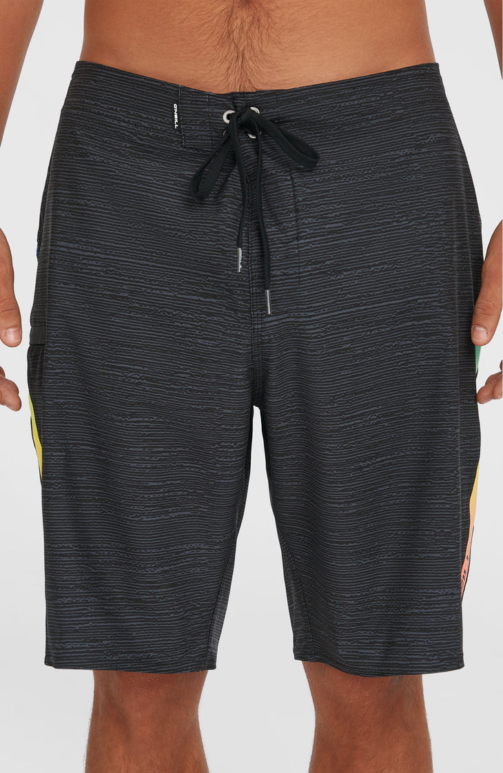 Superfreak Mysto 20'' boardshort | Black Multi Colour Panel