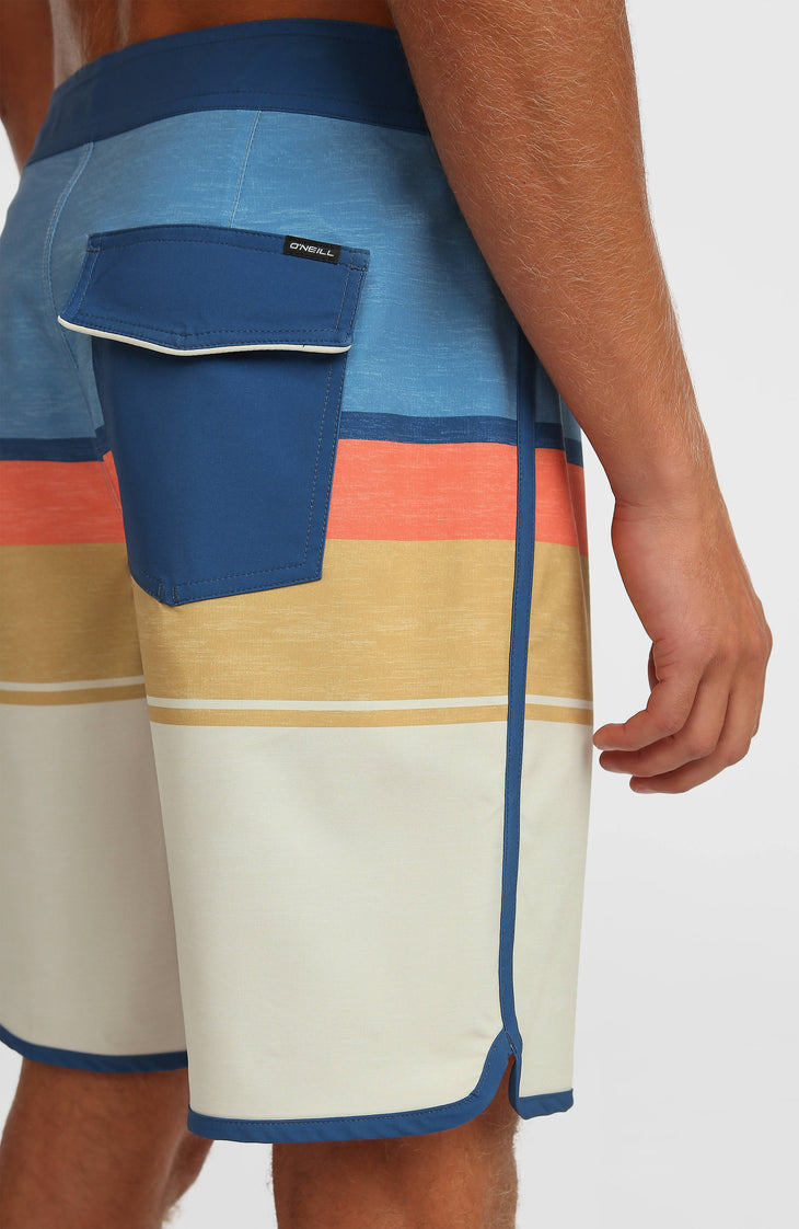 Lennox Scallop 19'' boardshort | Light Khaki Lennox Scallop
