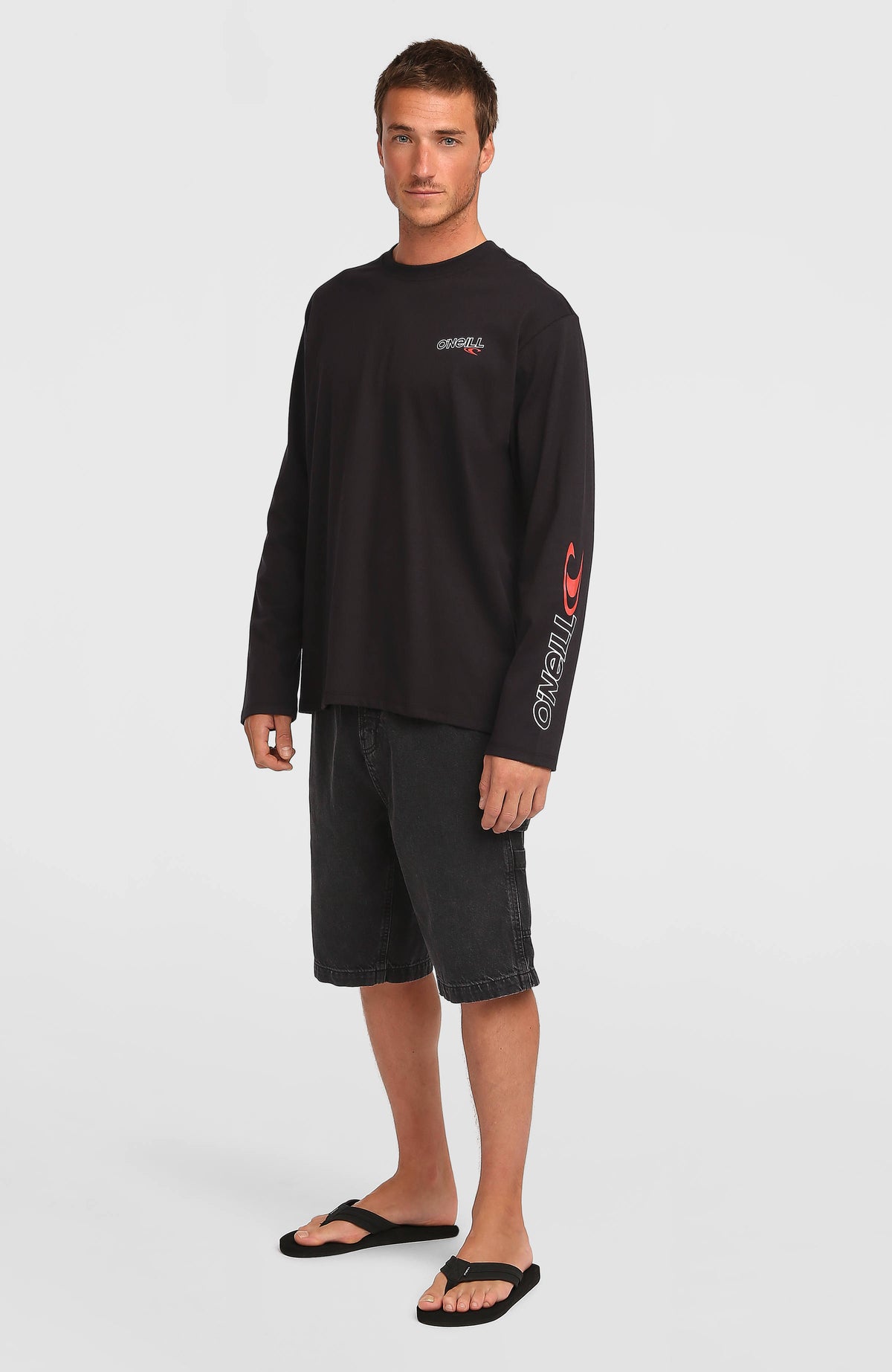 Essentials 90s Logo shirt met lange mouwen | Black Out