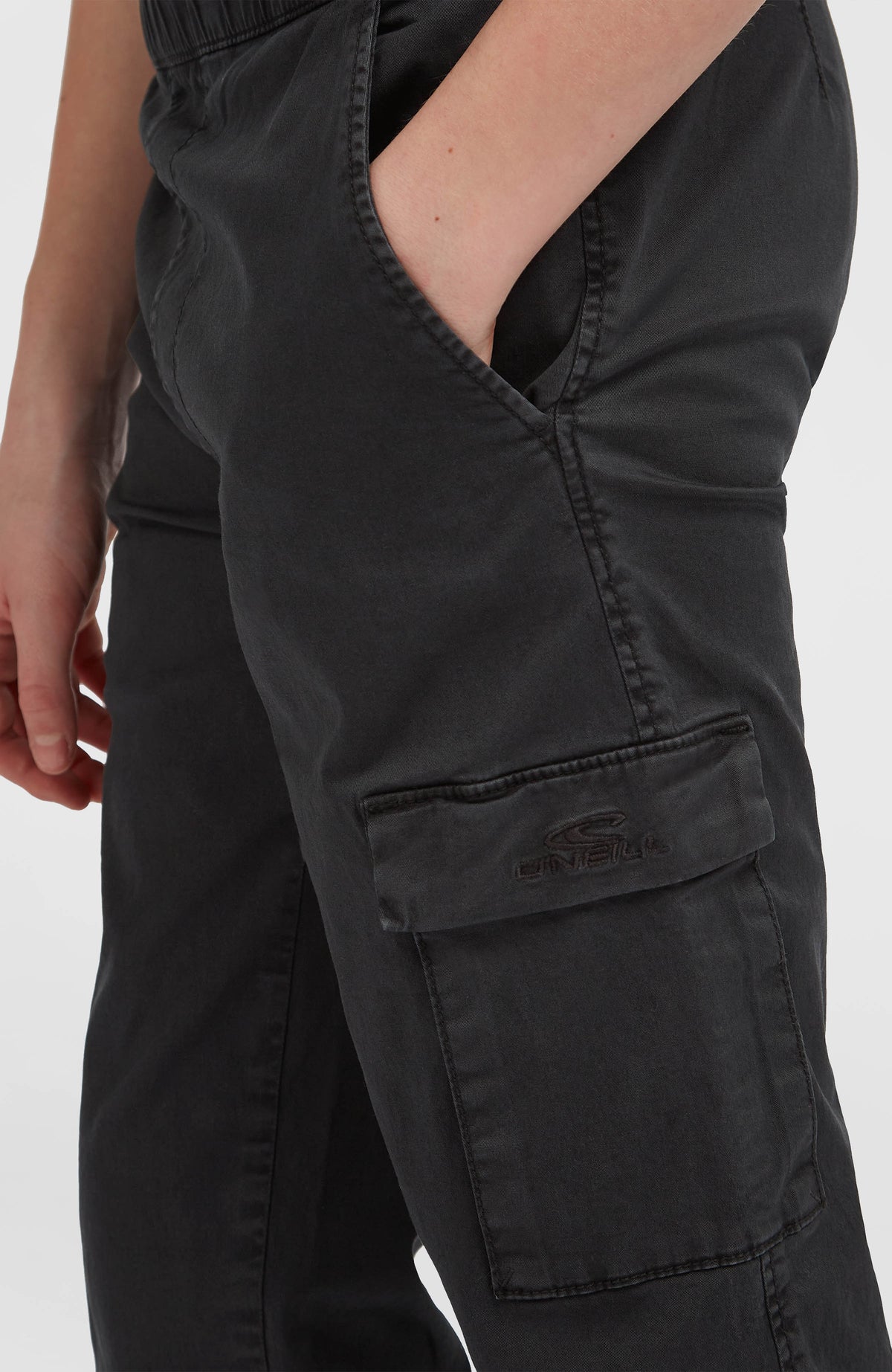 Cargobroek | Black Out