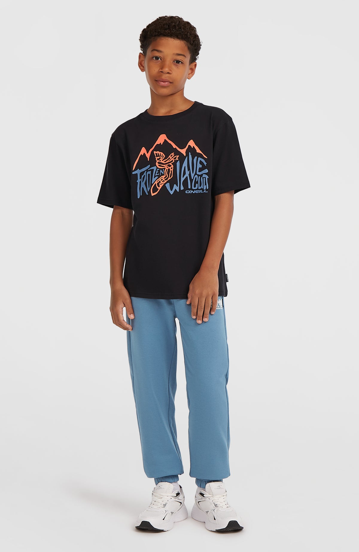 Must-Have T-shirt | Black Out