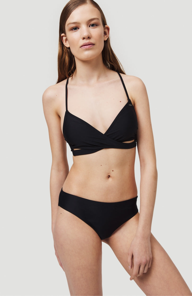 Bikini Baay Maoi | BlackOut - A