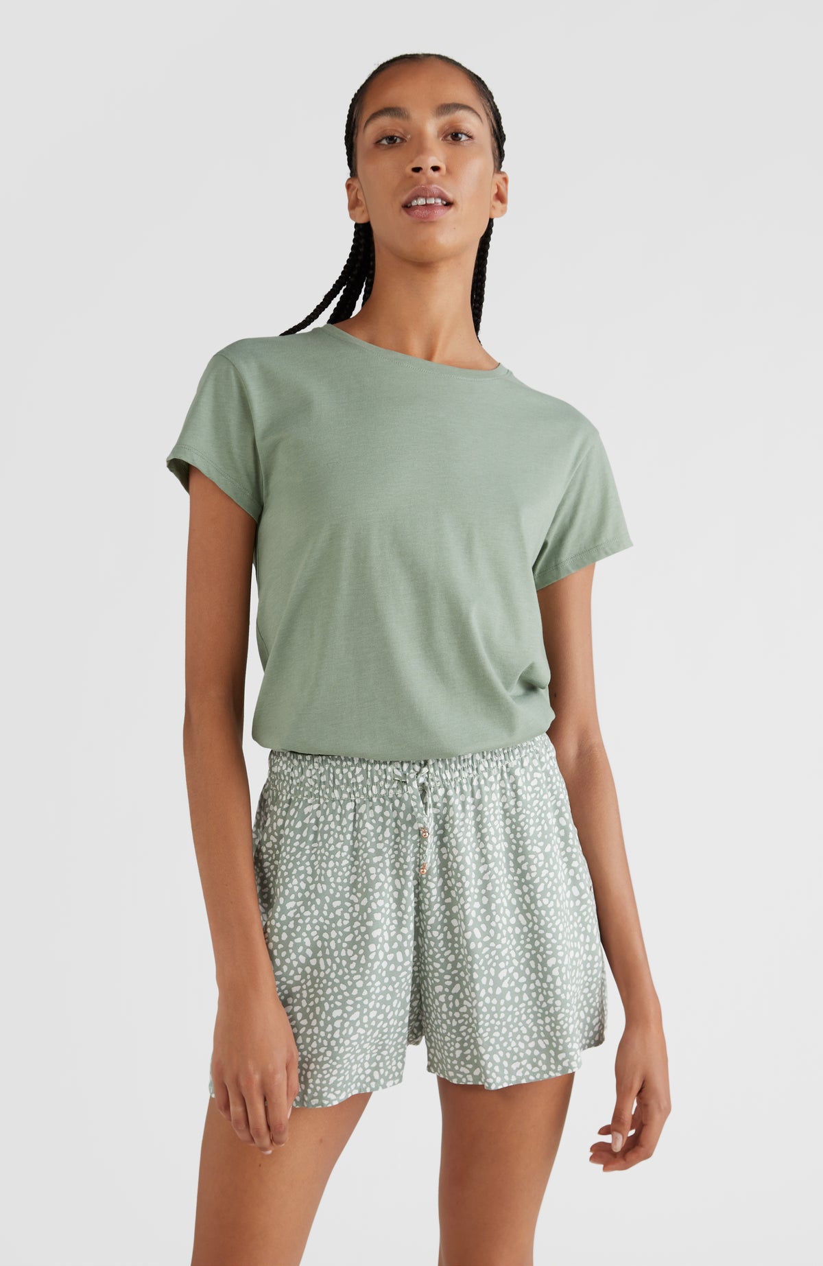 T-shirt Essentials | Lily Pad