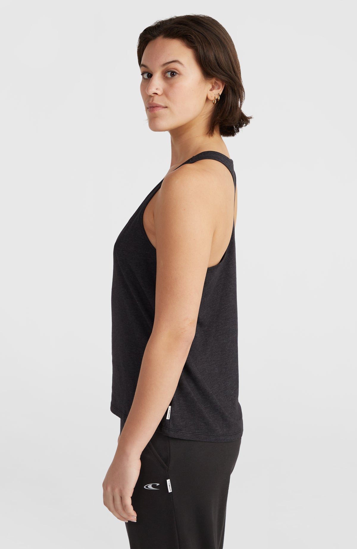 Tanktop Essentials Racer Back | Black Out