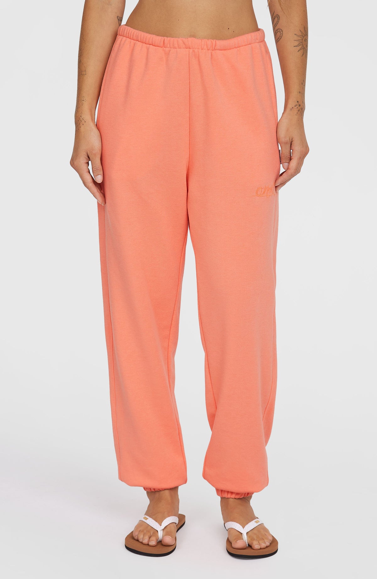 Essentials O'Neill Script joggingbroek | Coral Pink