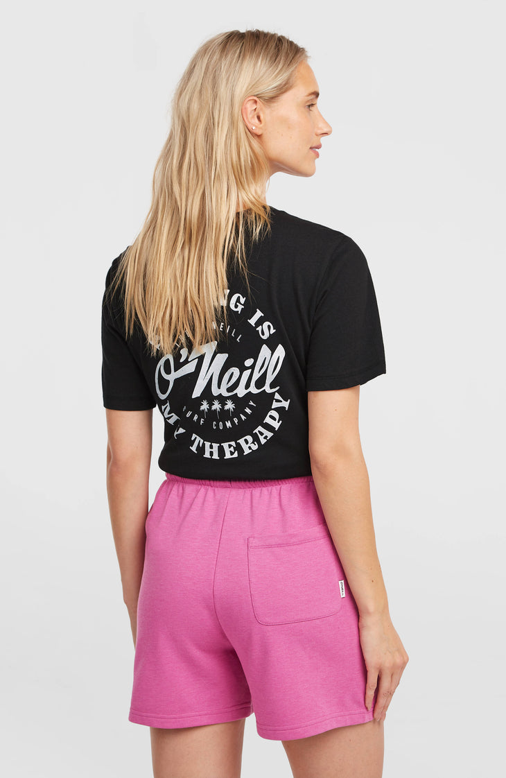 Essentials Script sweatshort | Electric Fuschia