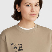 Women of the Wave Crew sweater | Concrete