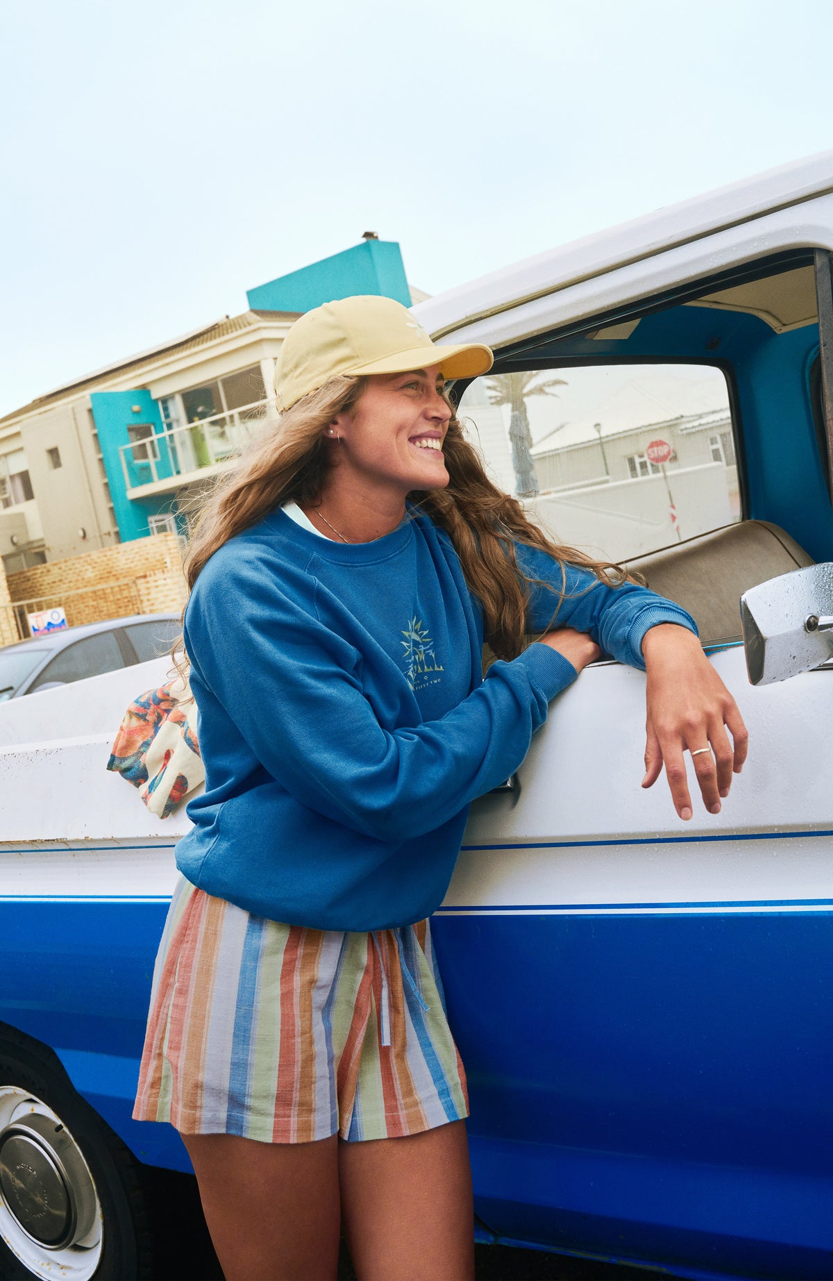 Beach Vintage Crew sweater | Copen Blue