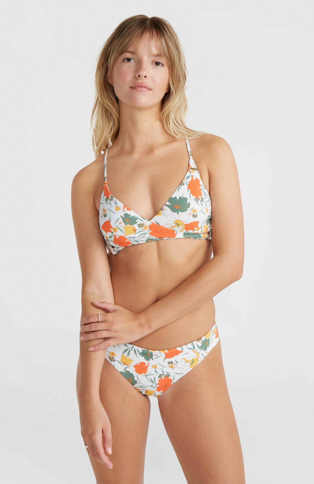 Baay Maoi bikiniset | White Bluemchen