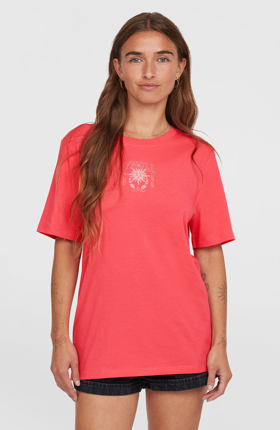 Summer Must Haves Graphic T-shirt | Froly