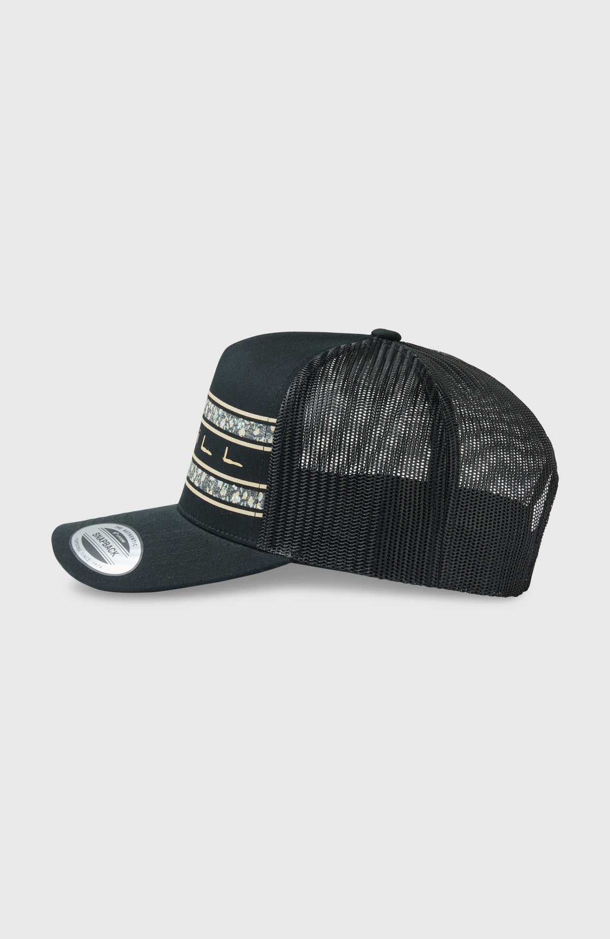 O'Neill Flower truckerpet | Black Out