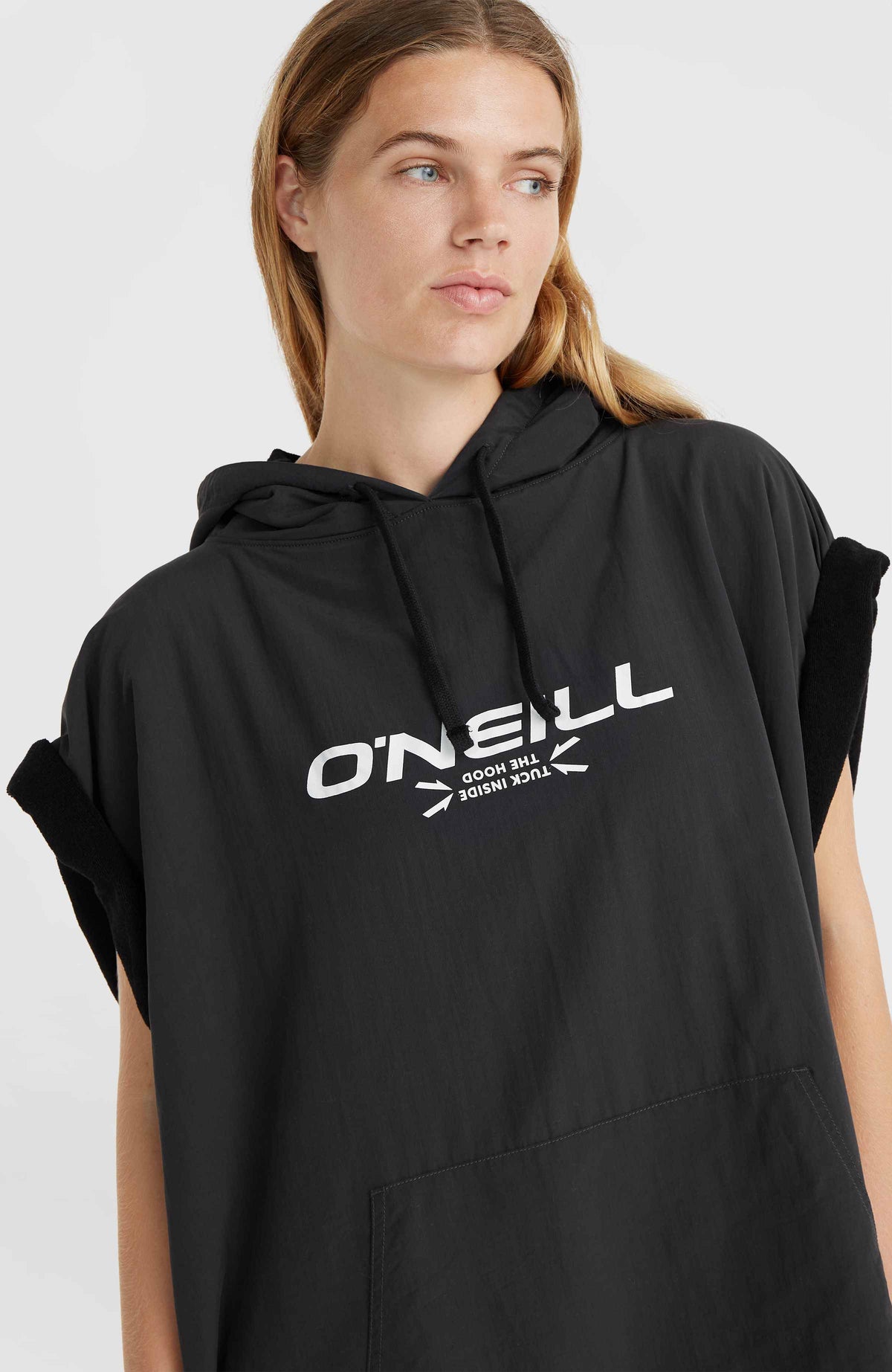 O'Neill TRVLR Series waterafstotende poncho | Black Out