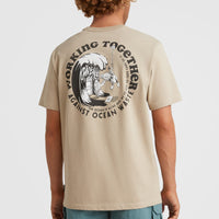 Strong T-shirt | Crockery