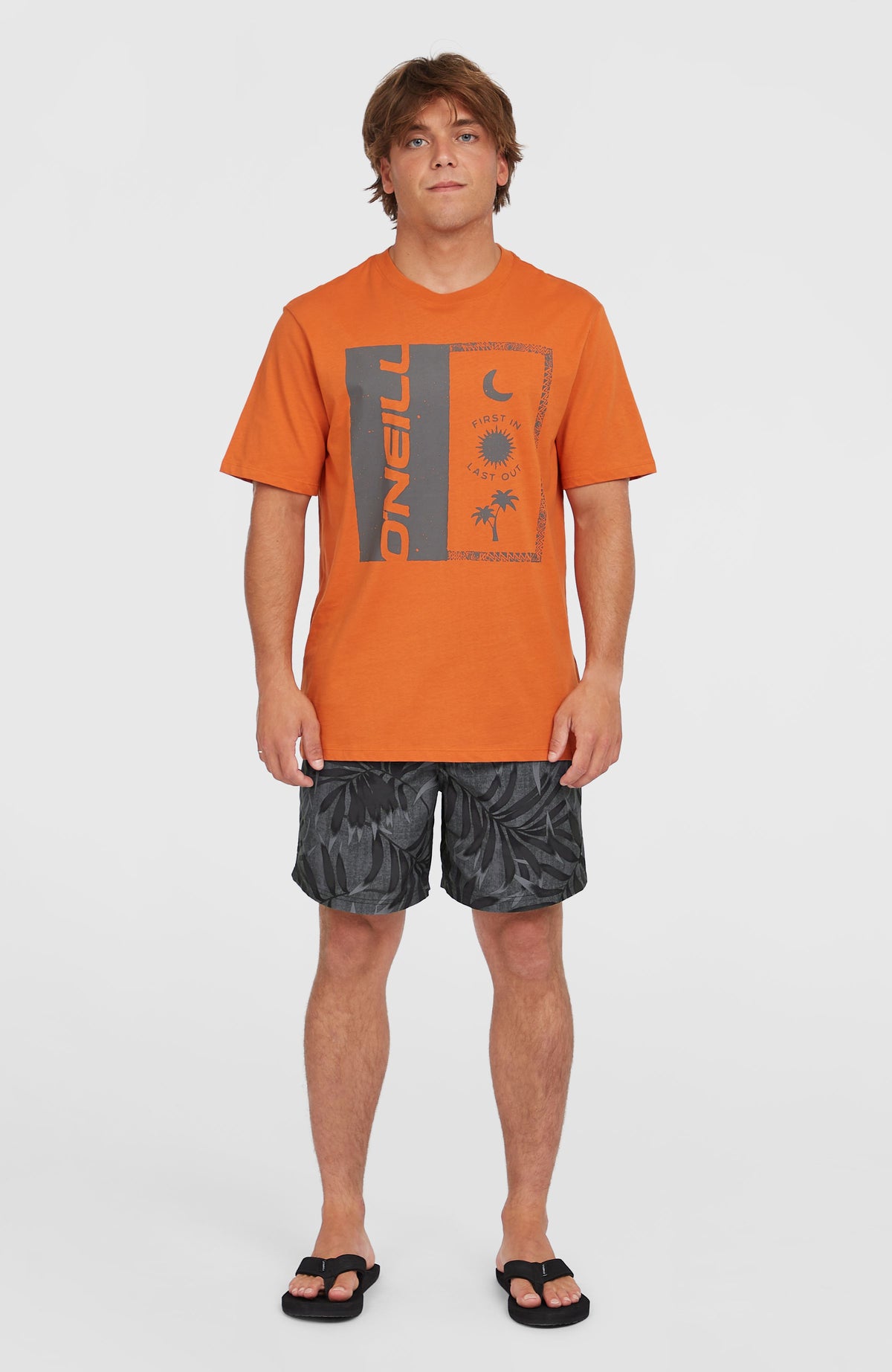 Front Print T-shirt | Cinnamon Stick