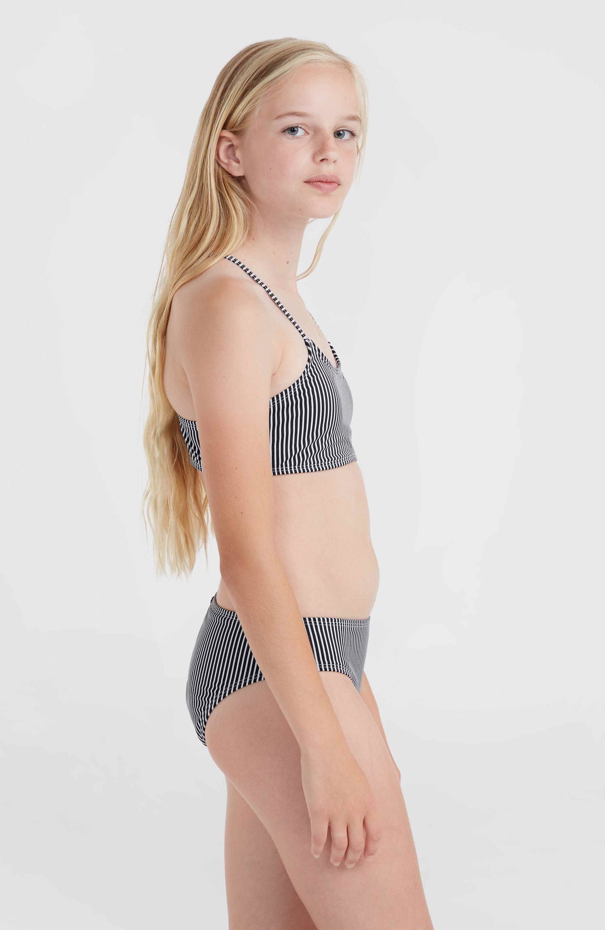 Essentials bikiniset | Black Simple Stripe