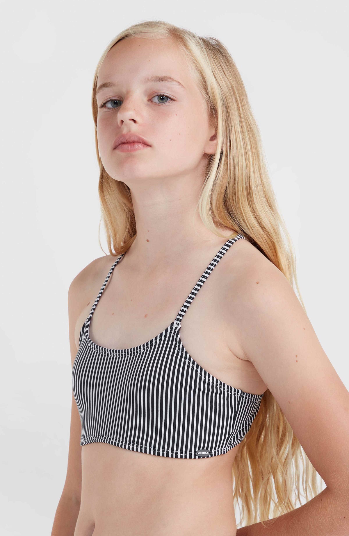 Essentials bikiniset | Black Simple Stripe