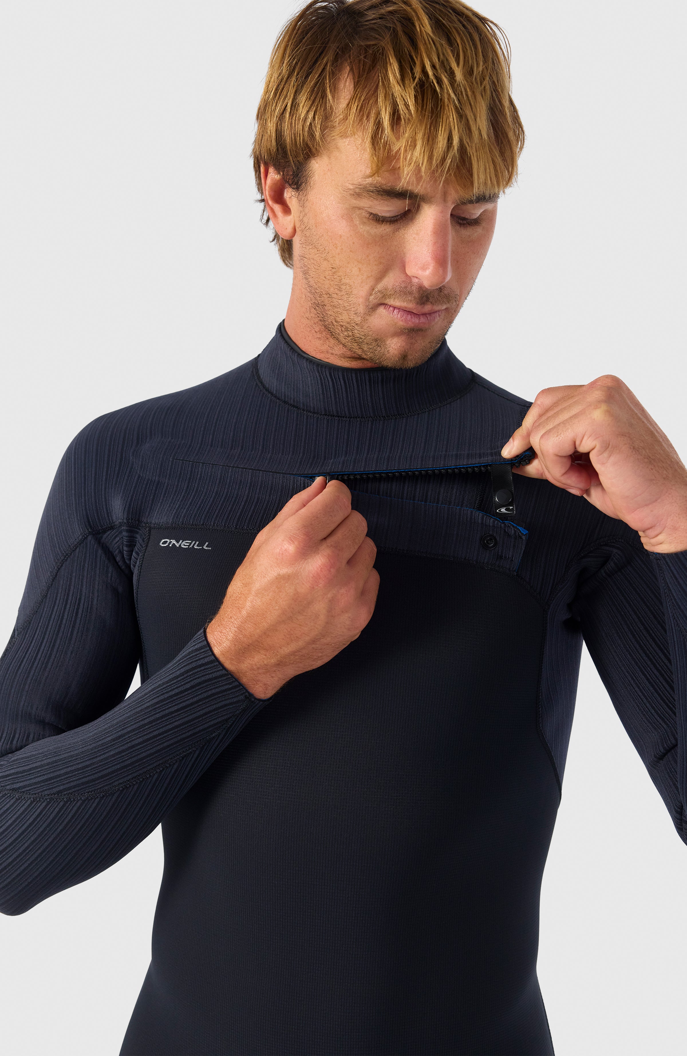 O'Neill Hyperfreak 3/2mm Chest Zip Full Wetsuit – O'Neill