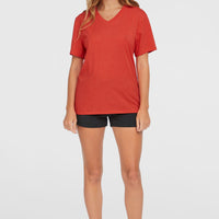 T-shirt Essentials met V-hals | Sunrise Red