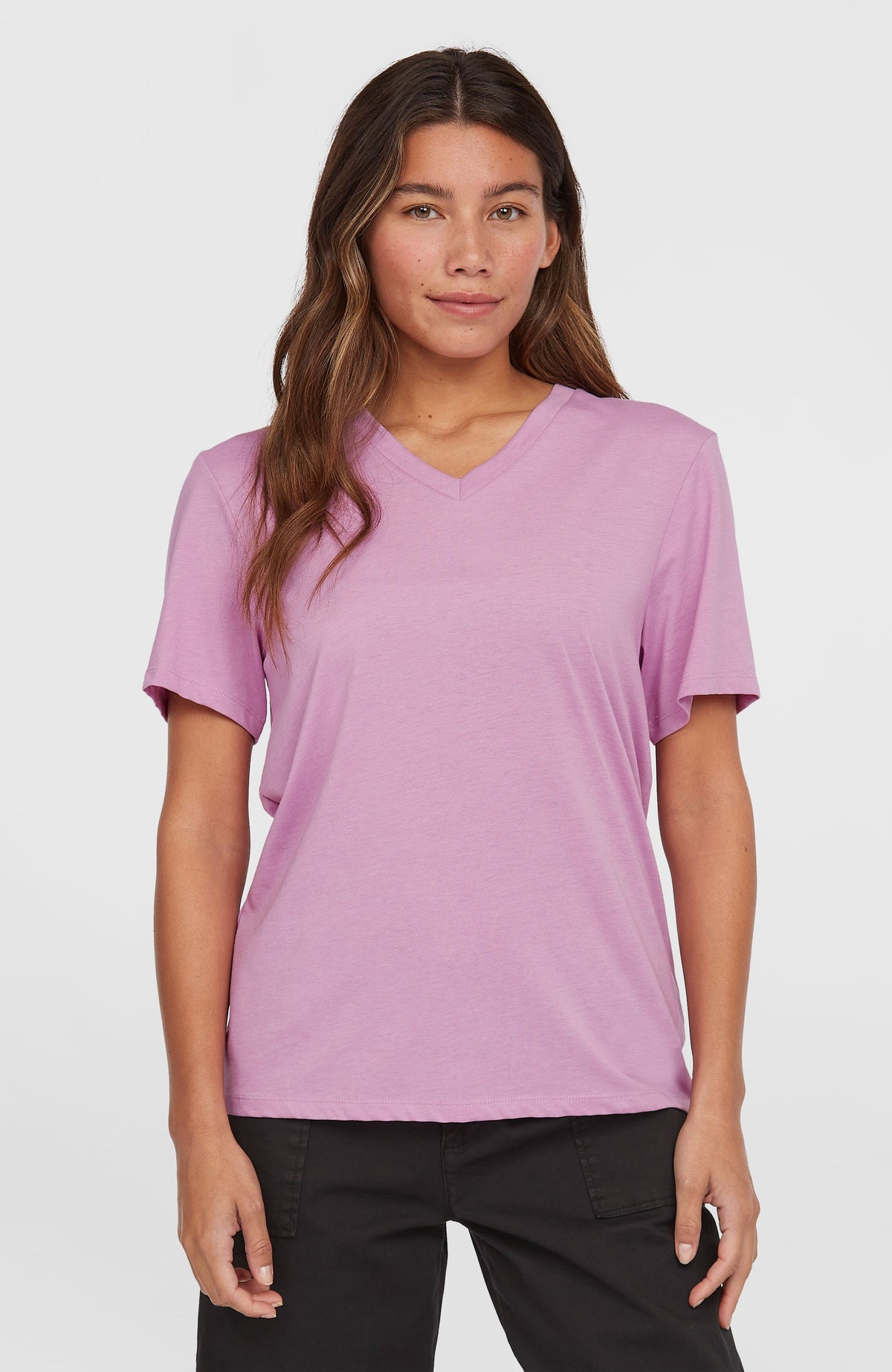 T-shirt Essentials met V-hals | Violet Tulle