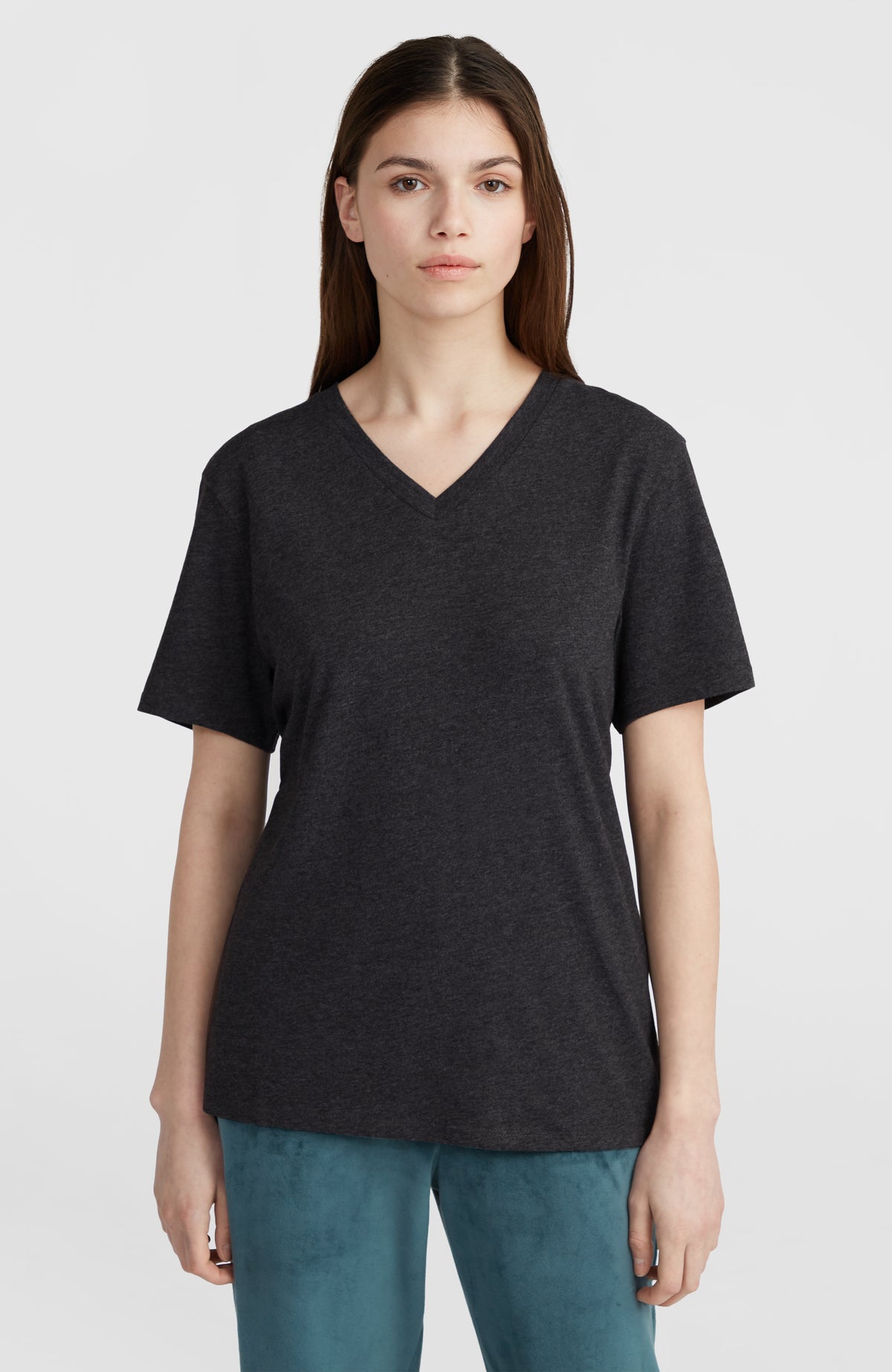 T-shirt Essentials met V-hals | Black Out