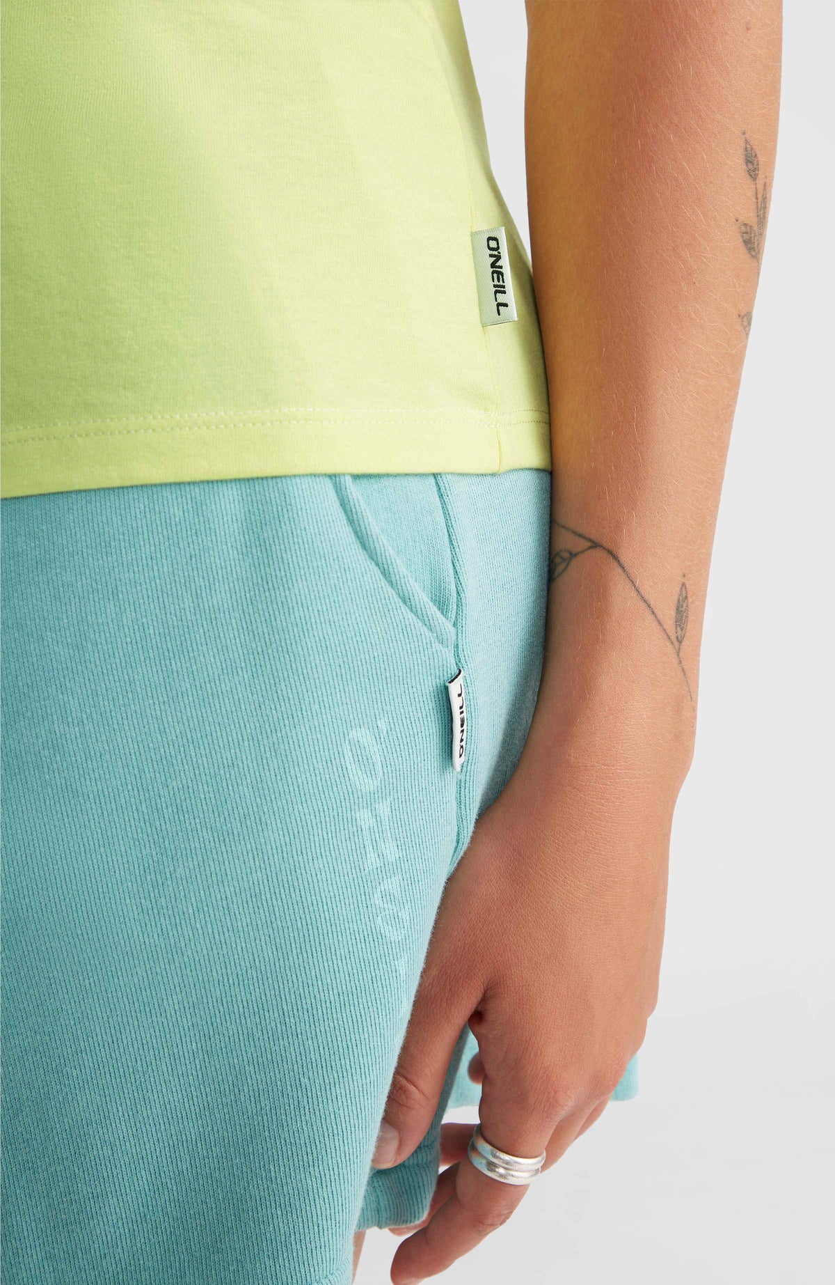 Tanktop Essentials Racer Back | Sunny Lime