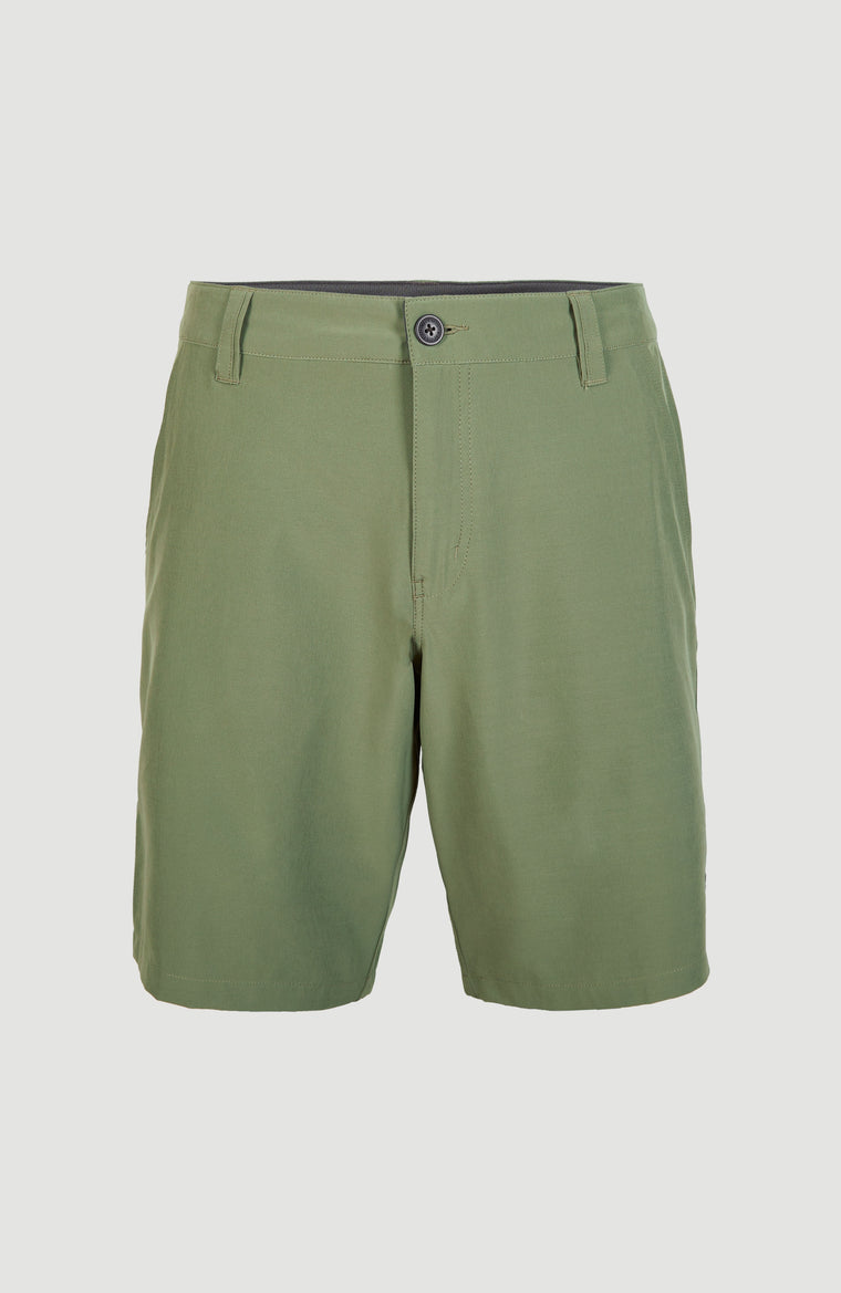 Short Hybrid Chino | Deep Lichen Green